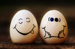 顔の脂肪吸引でチークの入れ方を変えるべき理由は？