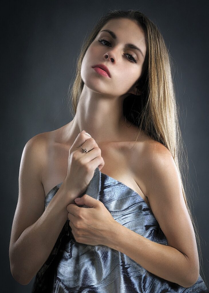 顔脂肪吸引と美容外科カウンセラーの相性はどのようなものですか？